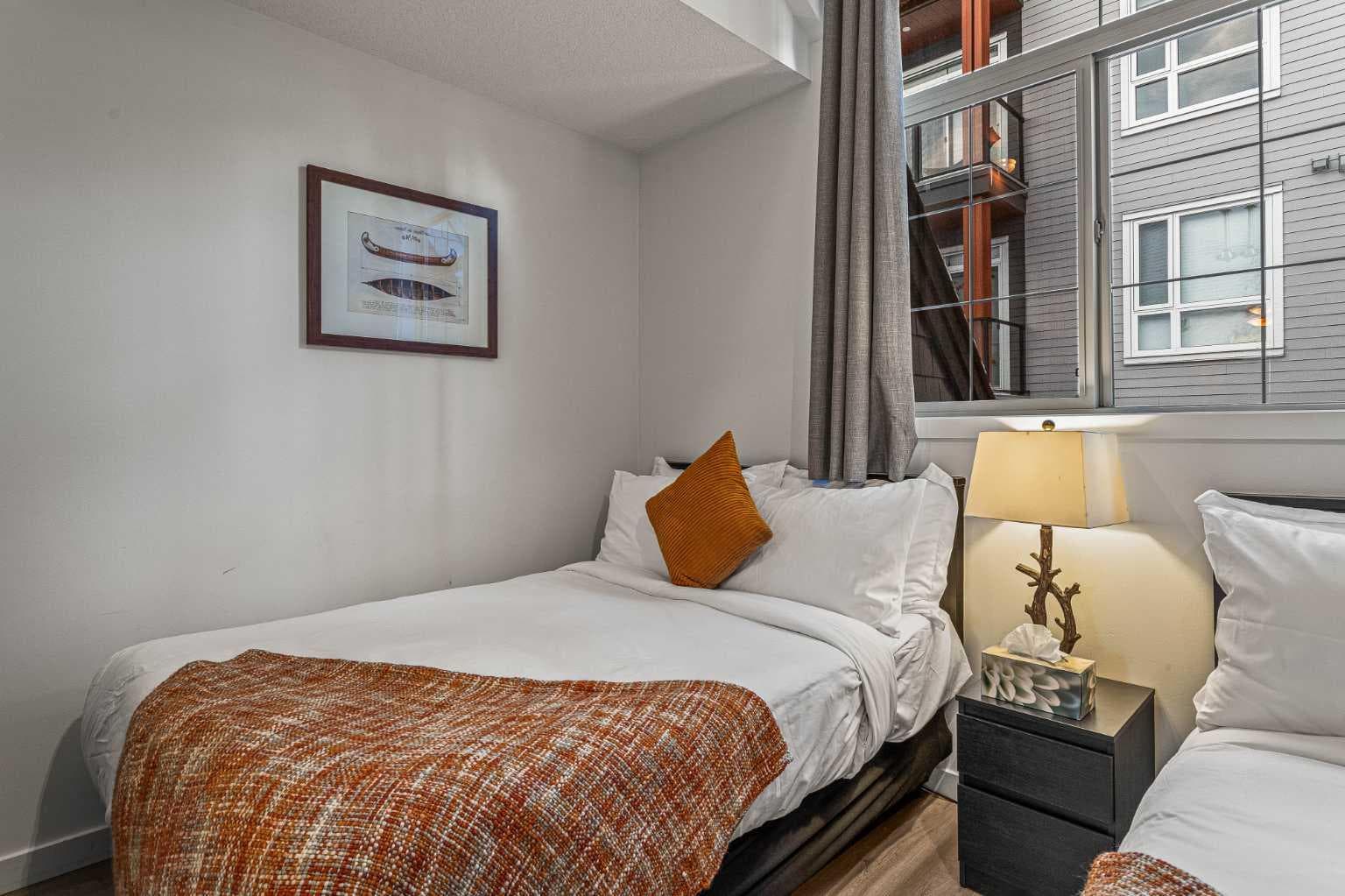 122, 140 Kananaskis Way 