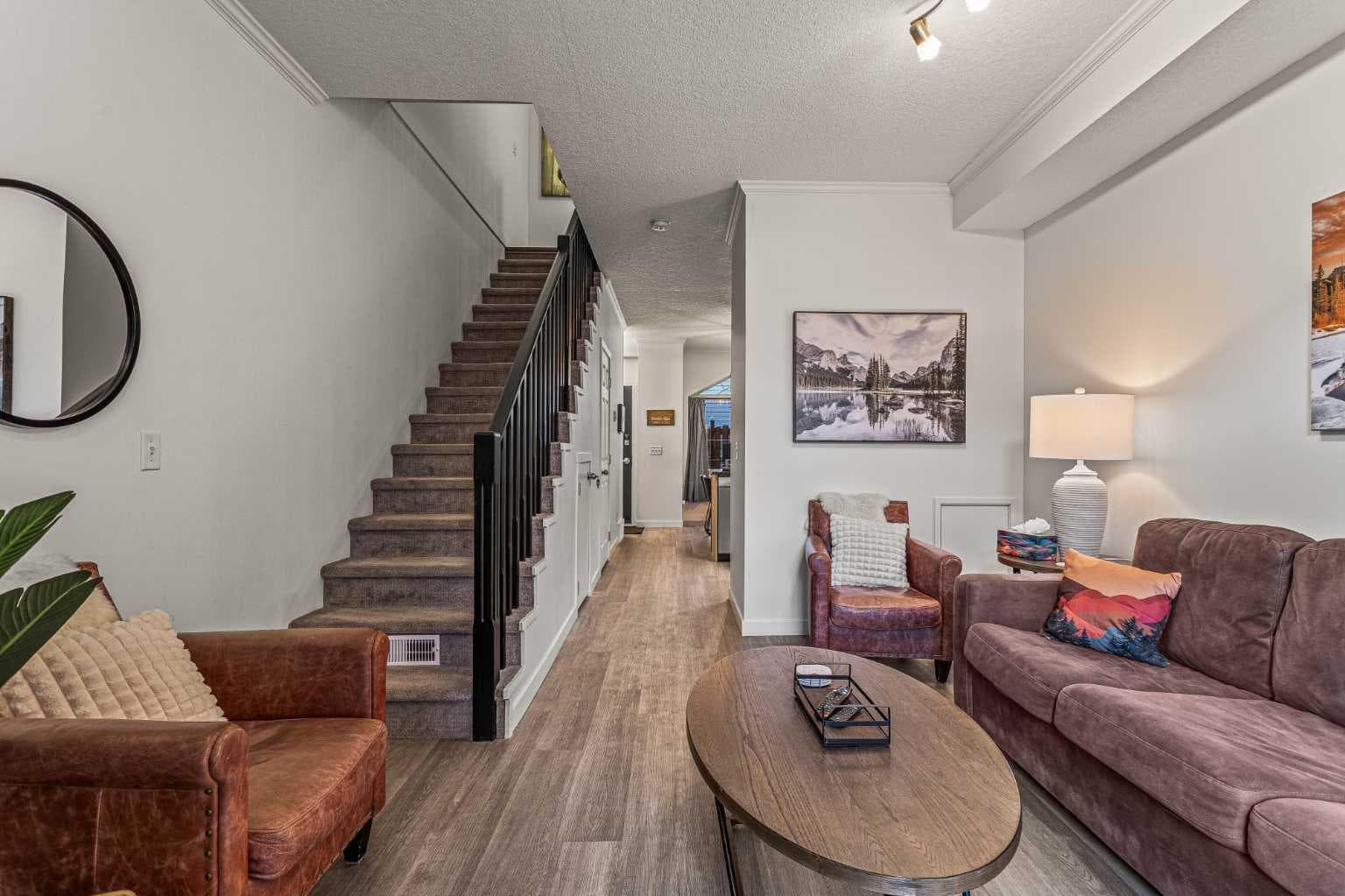 122, 140 Kananaskis Way 