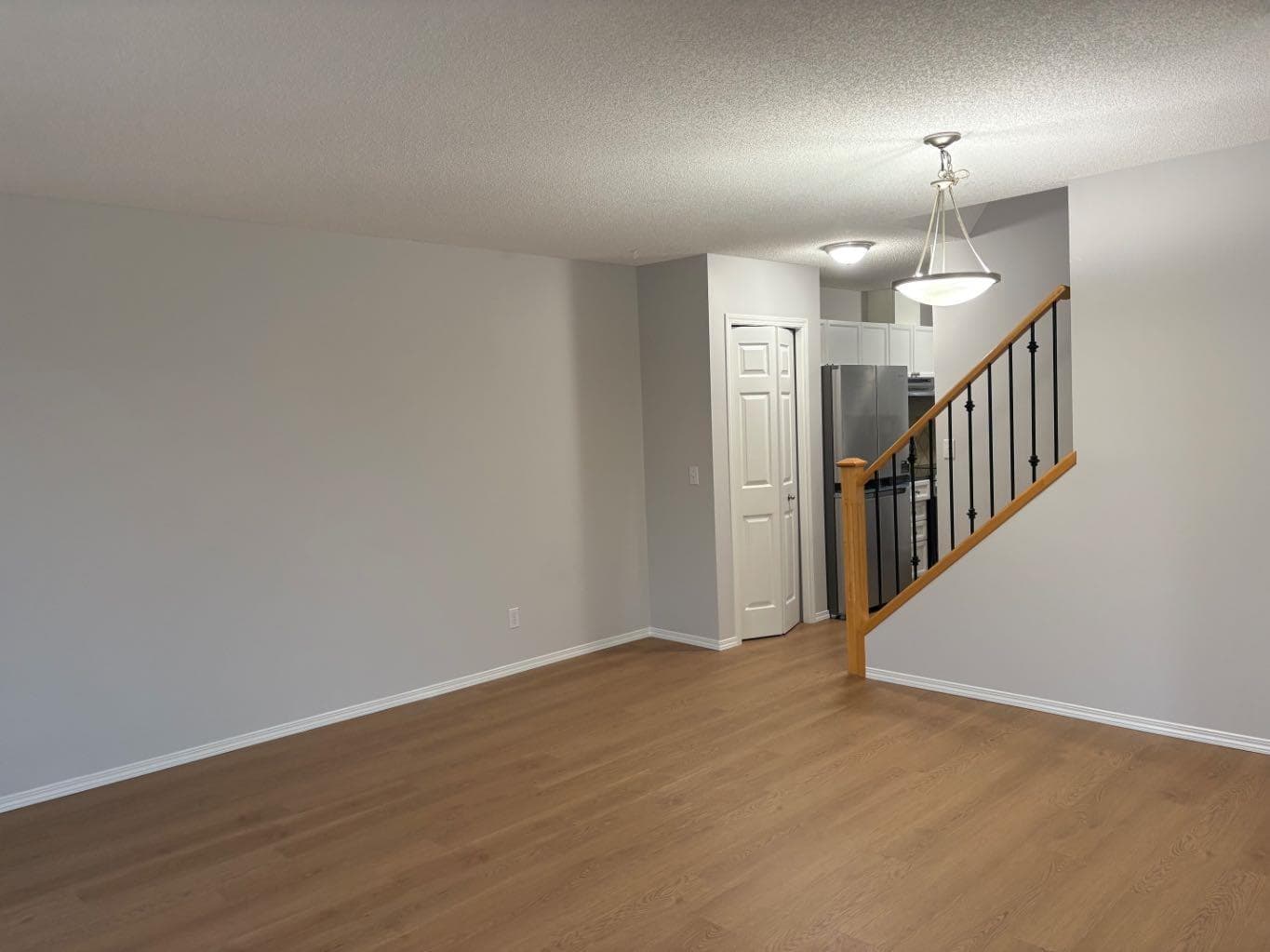 102, 950 Arbour Lake Road NW
