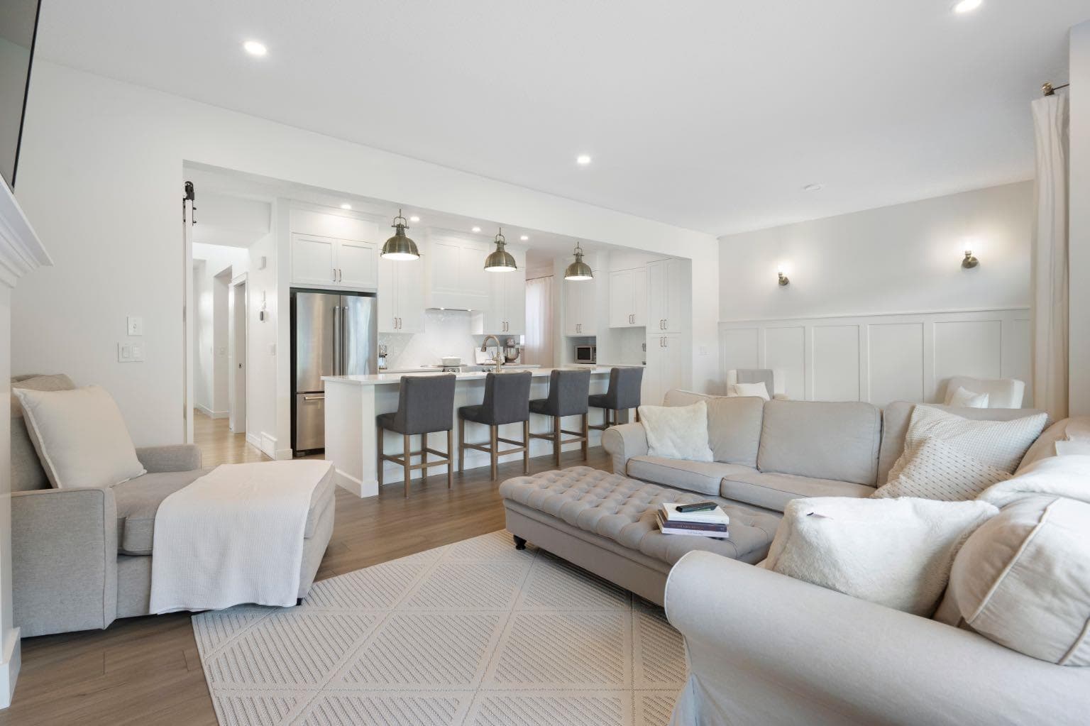 870 Bayview Cove SW