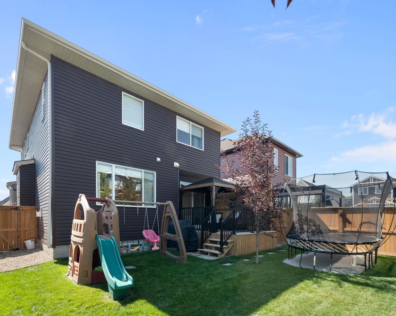 870 Bayview Cove SW