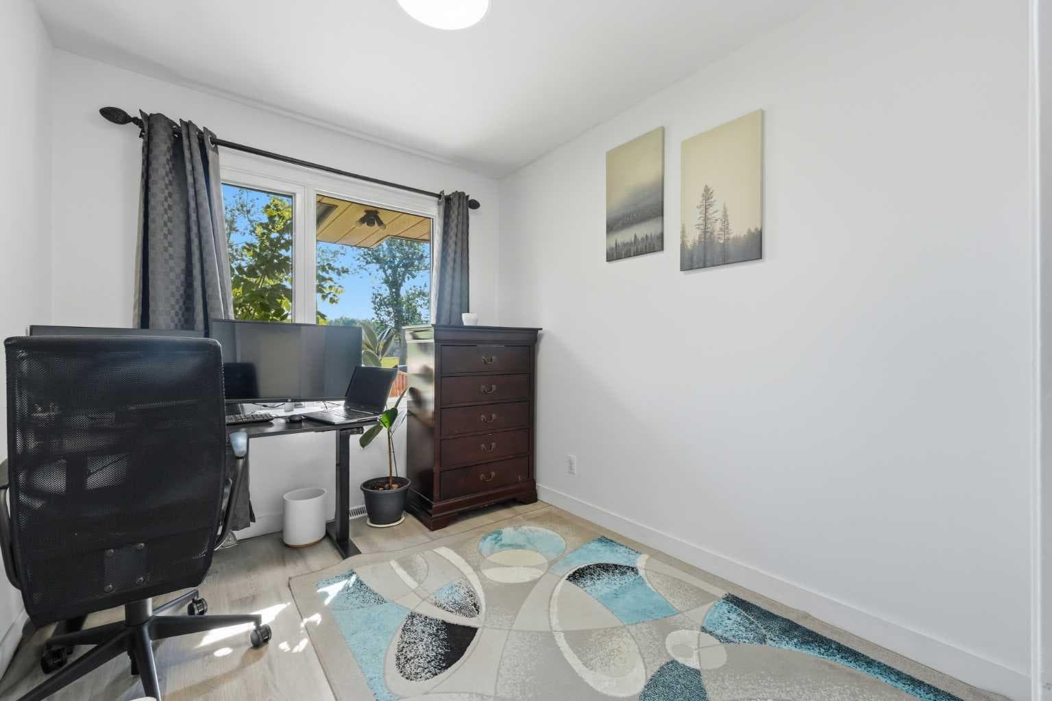 20 Rossburn Crescent SW