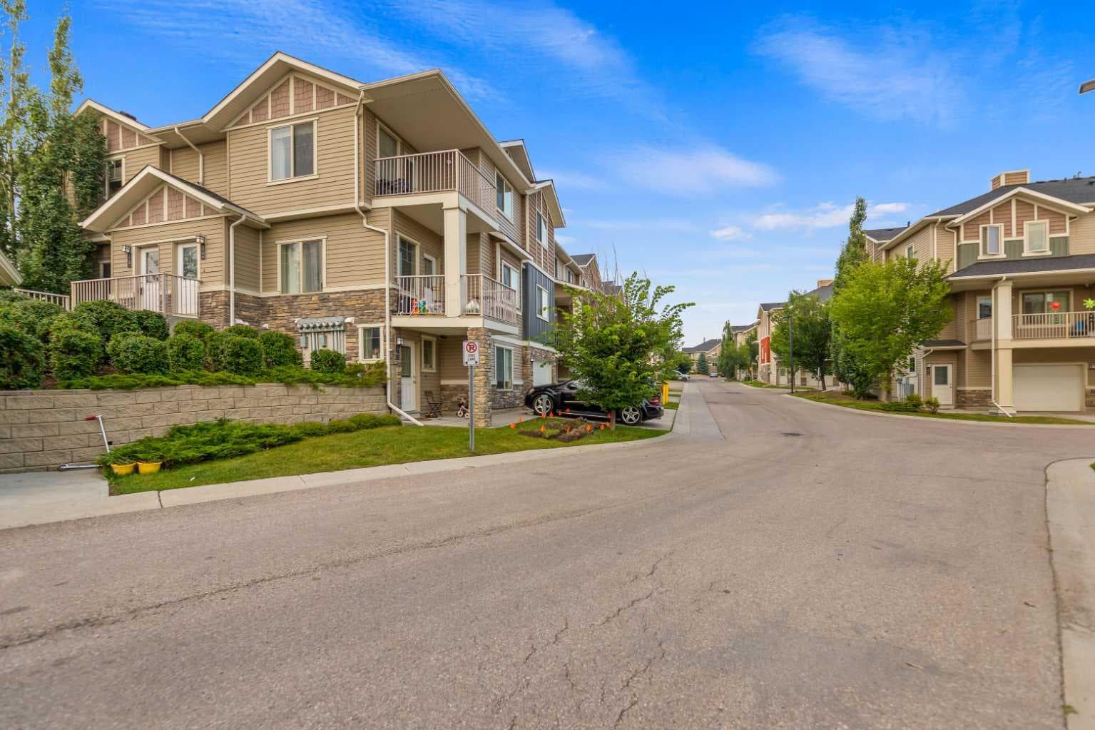 1706, 250 Sage Valley Road NW