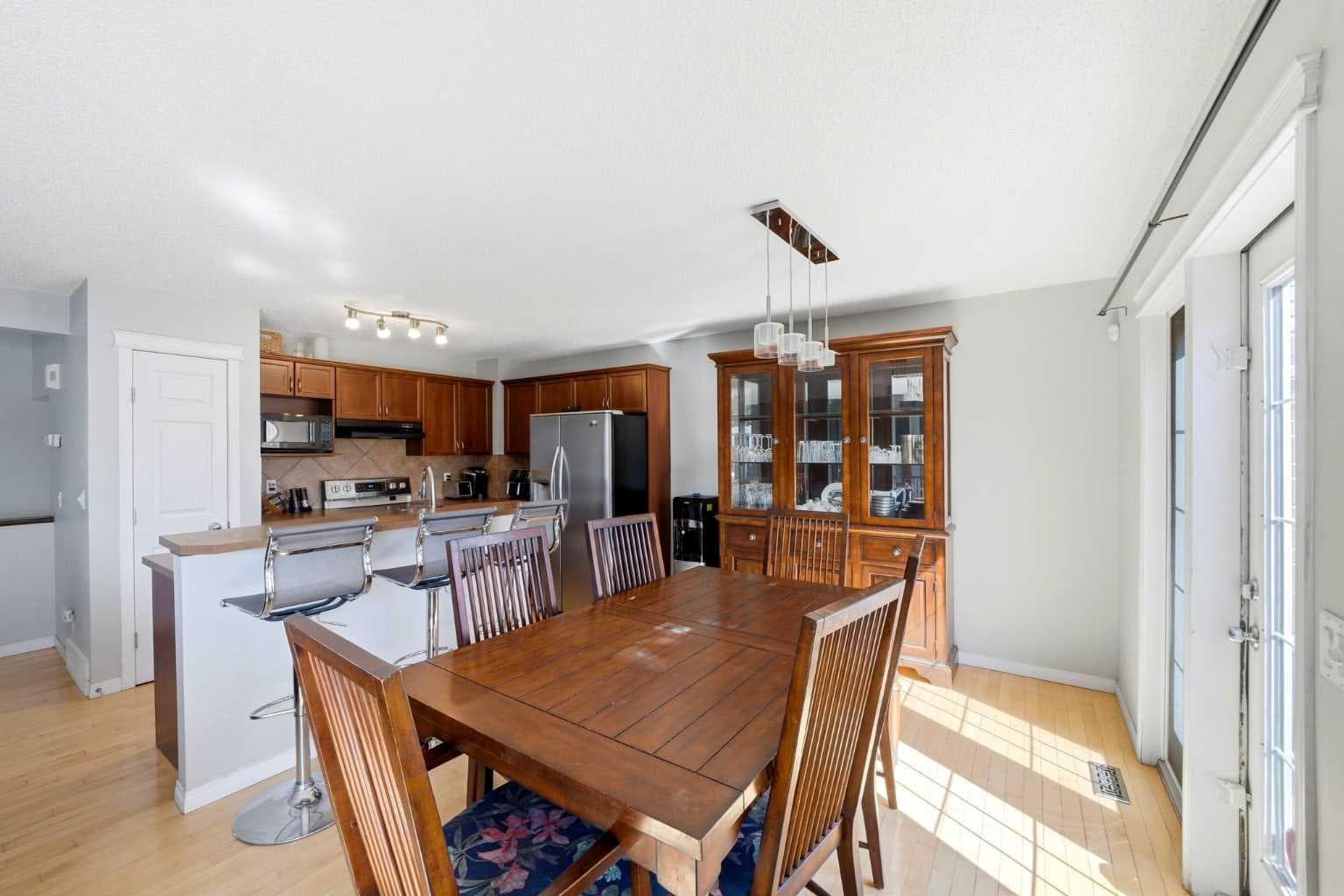 78 Cougar Plateau Way SW
