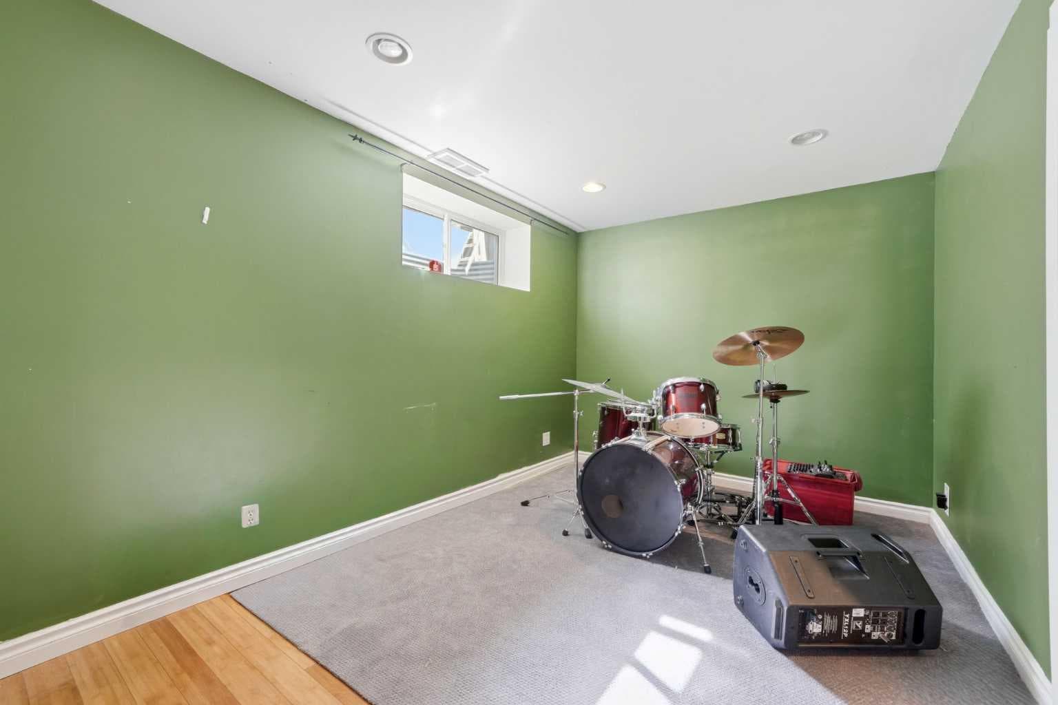 78 Cougar Plateau Way SW