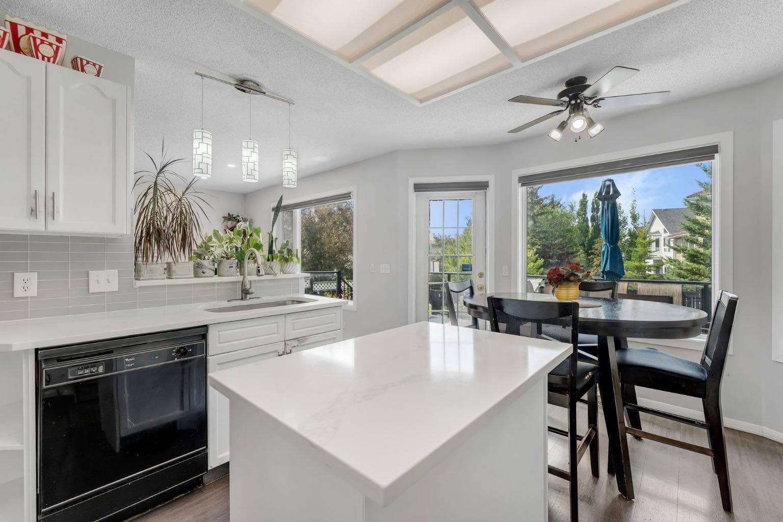 11 Arbour Summit Close NW