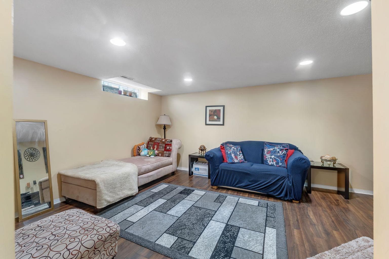 11 Arbour Summit Close NW