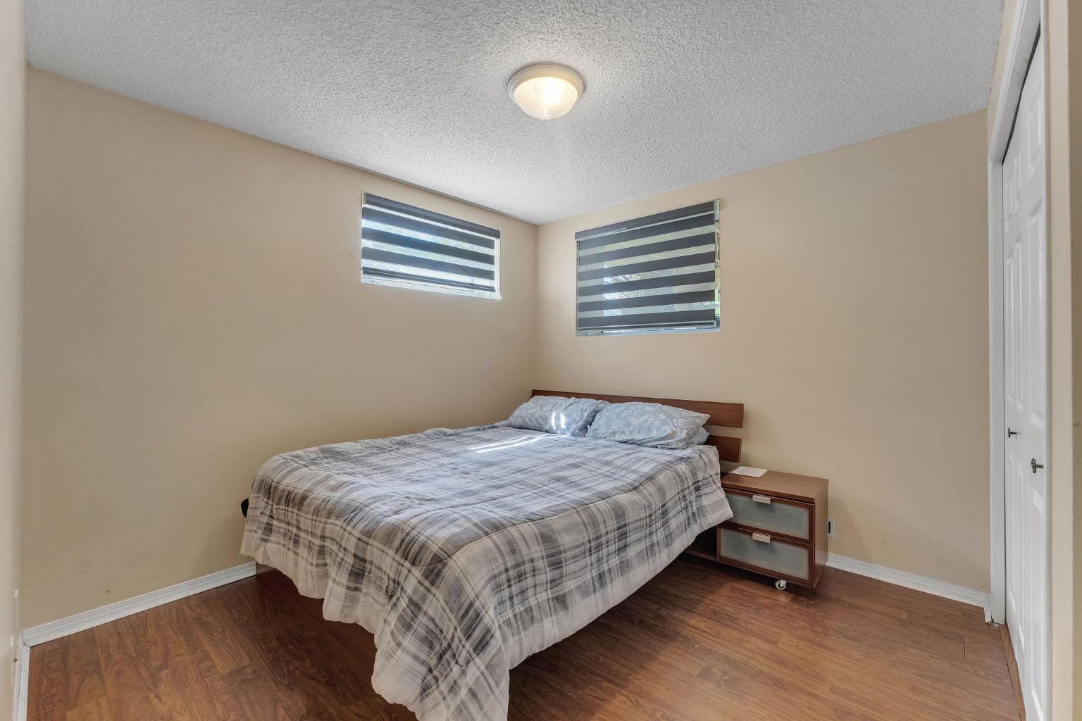 11 Arbour Summit Close NW