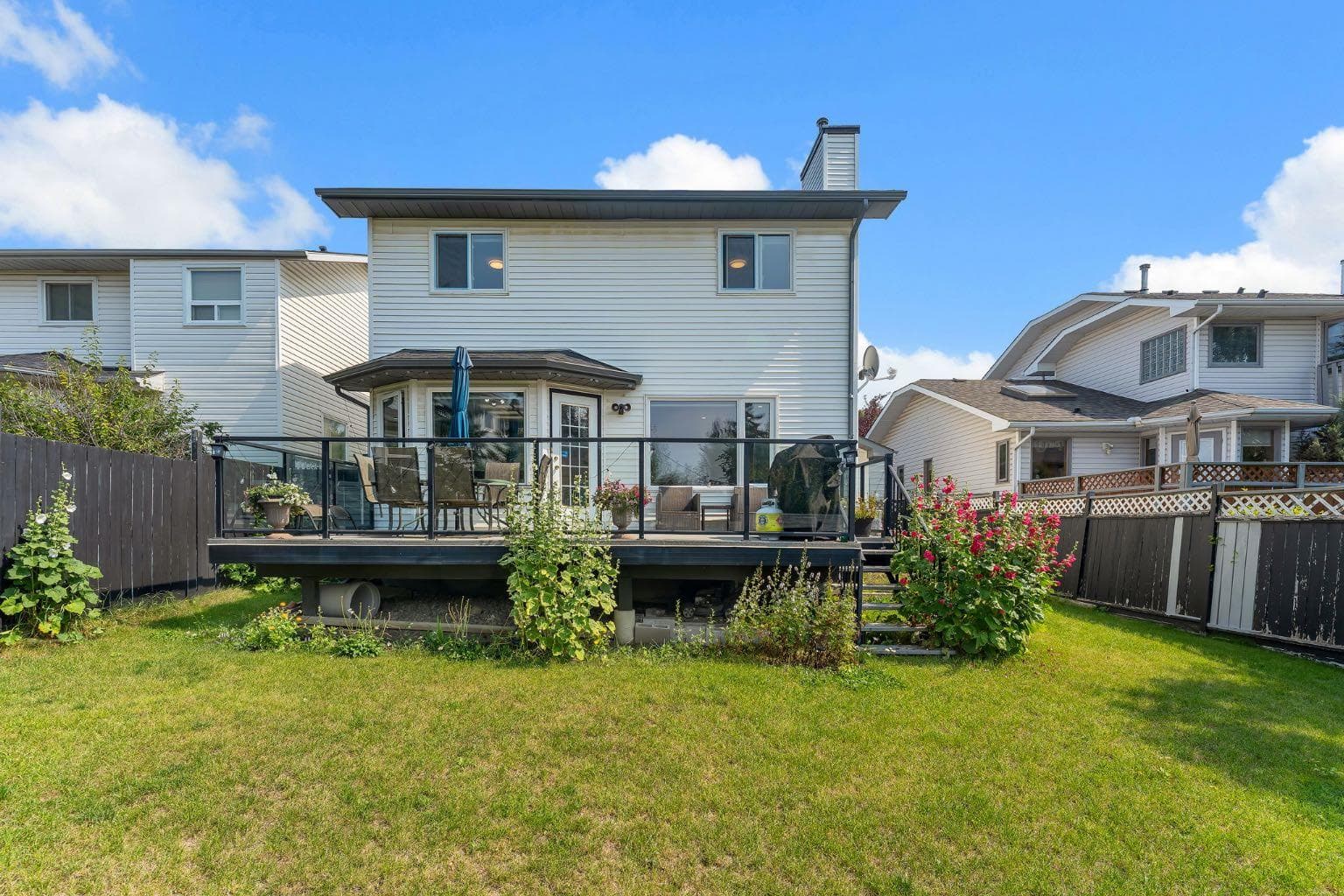 11 Arbour Summit Close NW