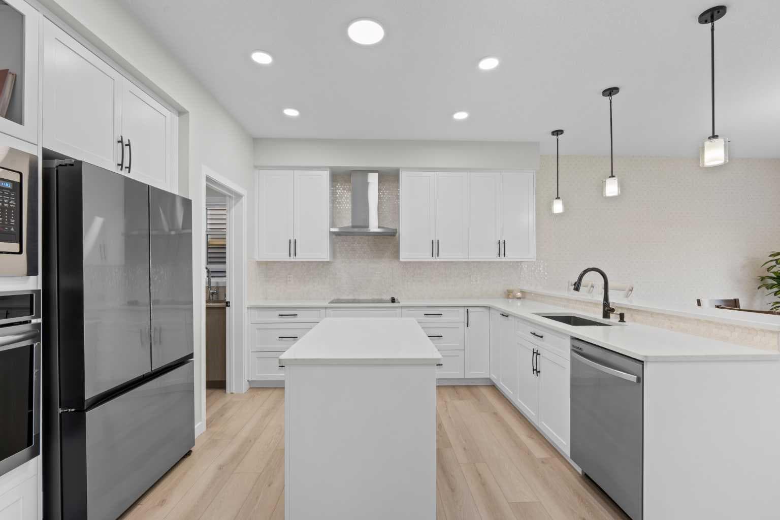 1429 Chinook Gate Glen SW