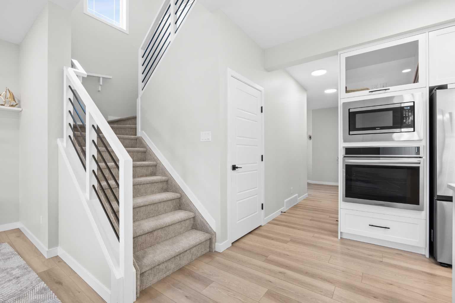 1429 Chinook Gate Glen SW