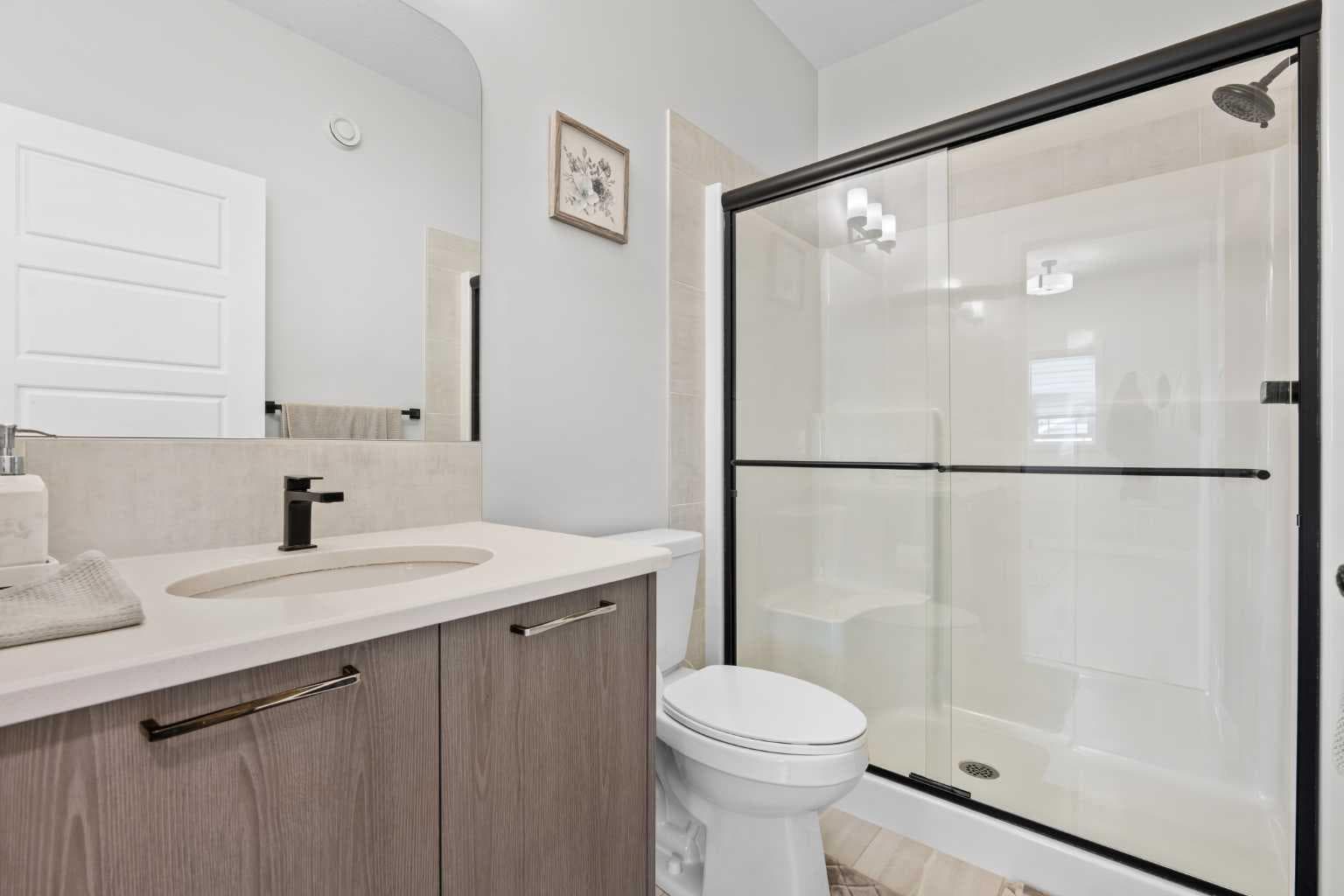 1429 Chinook Gate Glen SW