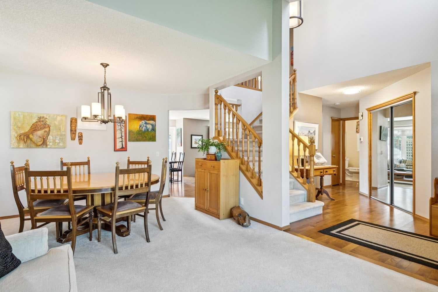 124 Schubert Hill NW