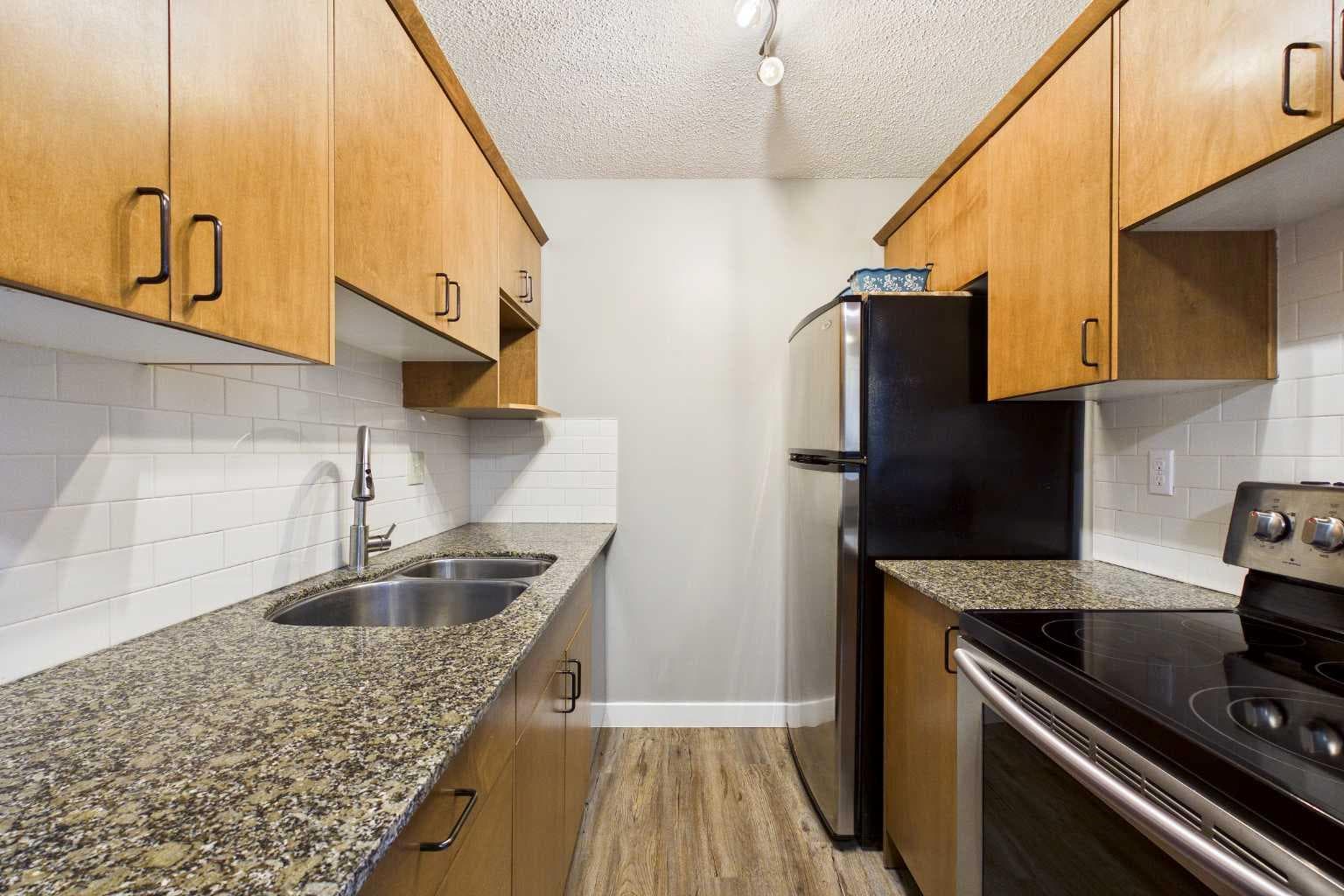 831, 6400 Coach Hill Road SW