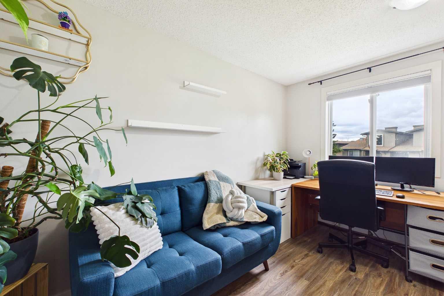 831, 6400 Coach Hill Road SW