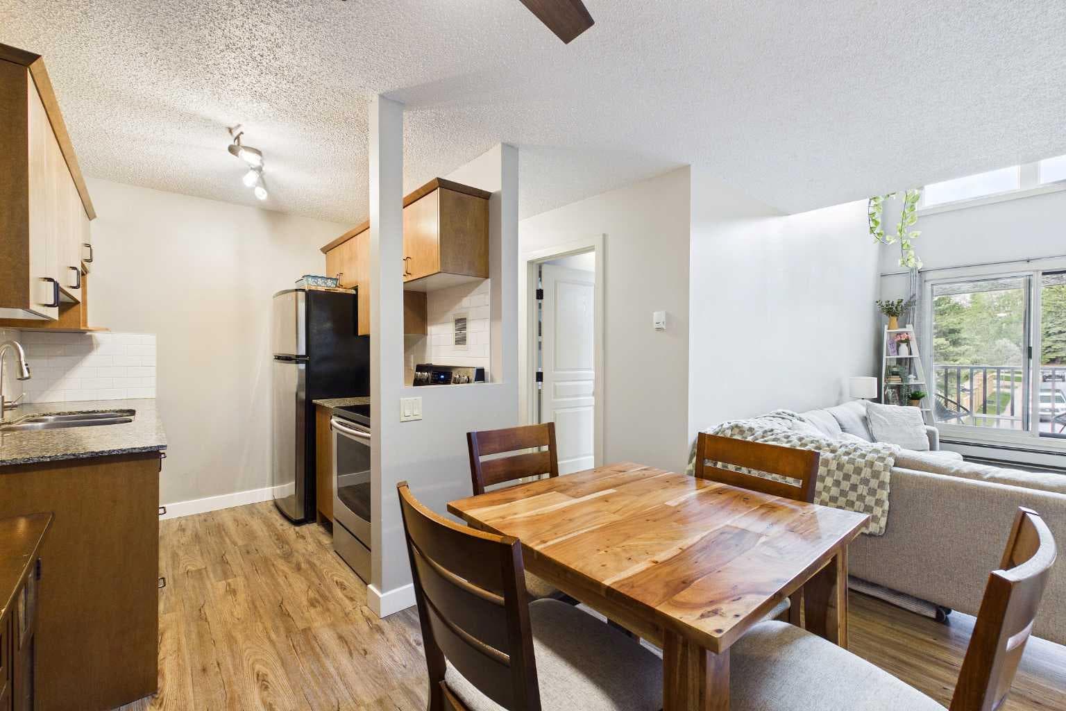 831, 6400 Coach Hill Road SW