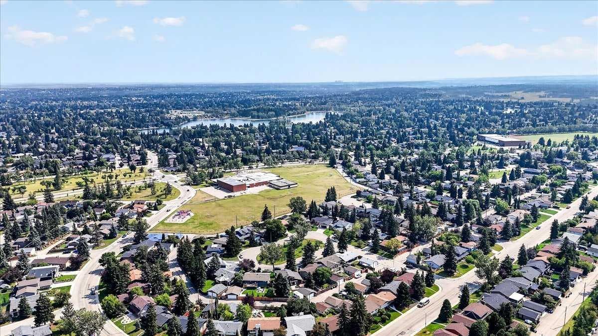 5504, 11811 Lake Fraser Drive SE