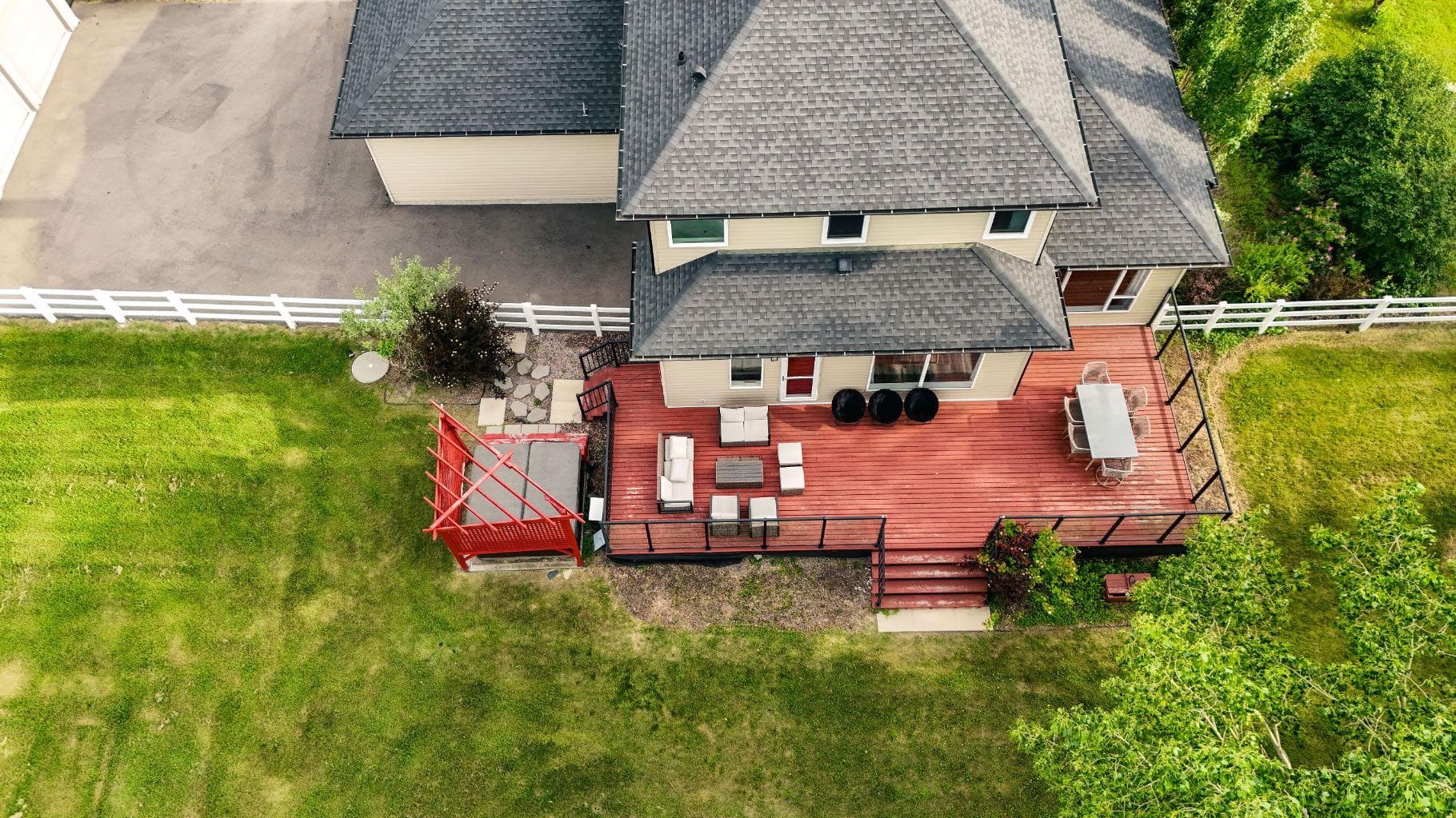 112 Pinto Lane SE