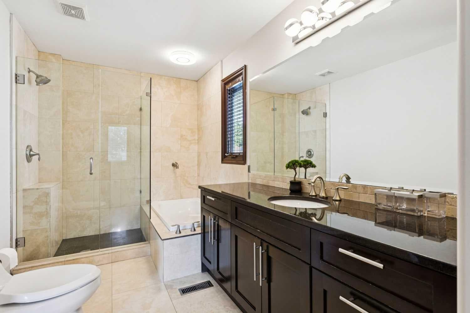 223 Pump Hill Crescent 