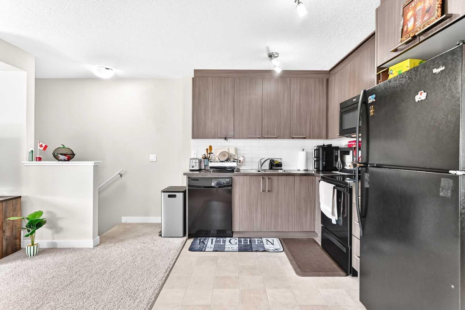 196, 300 Marina Drive 