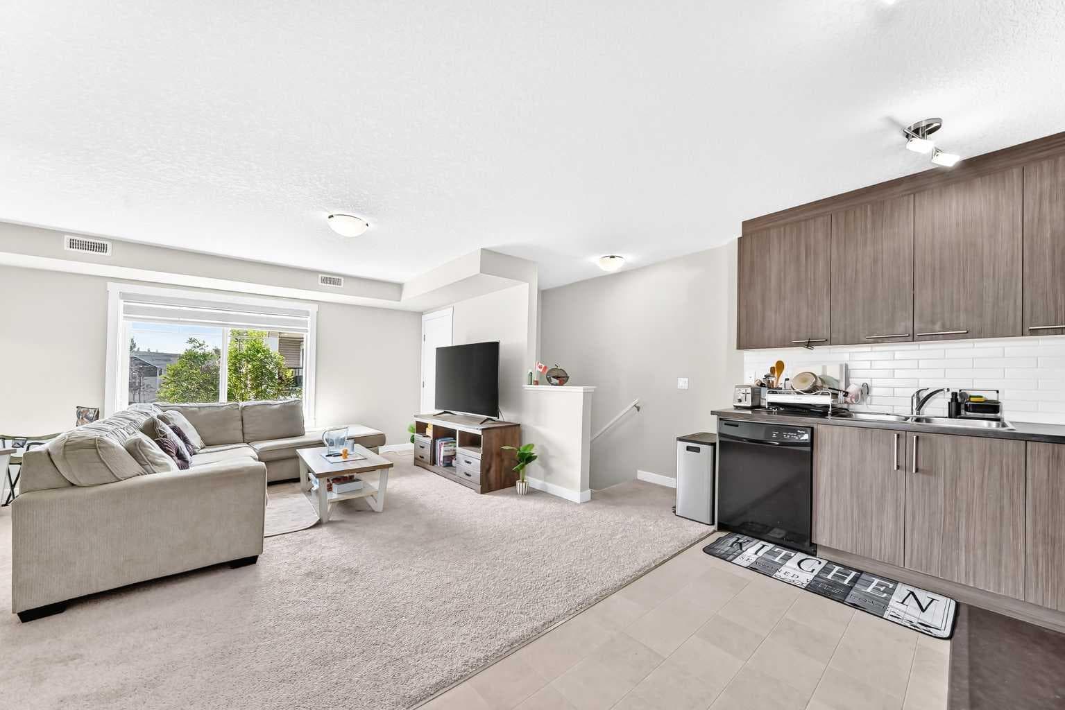 196, 300 Marina Drive 
