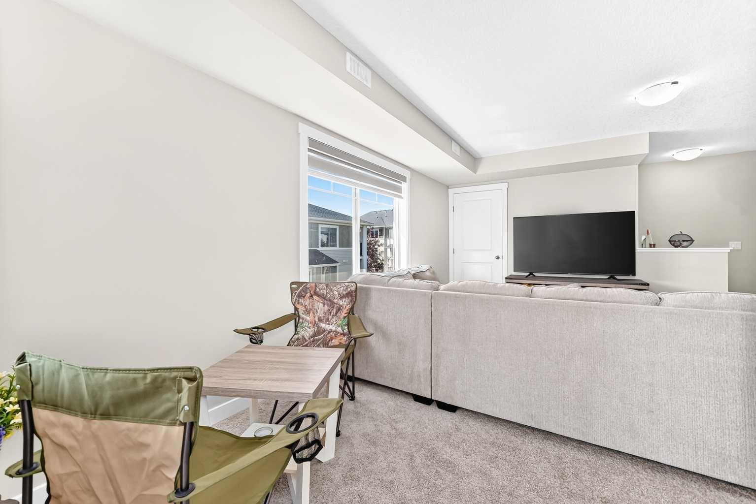 196, 300 Marina Drive 