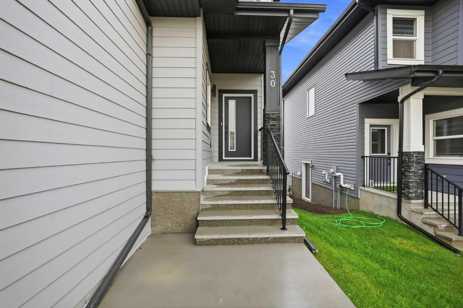 30 Waterford Mews 