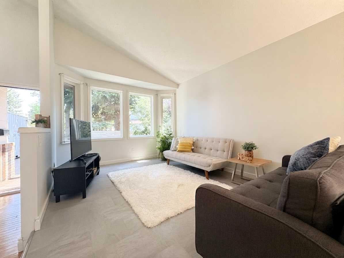 123 SUNMILLS Place SW