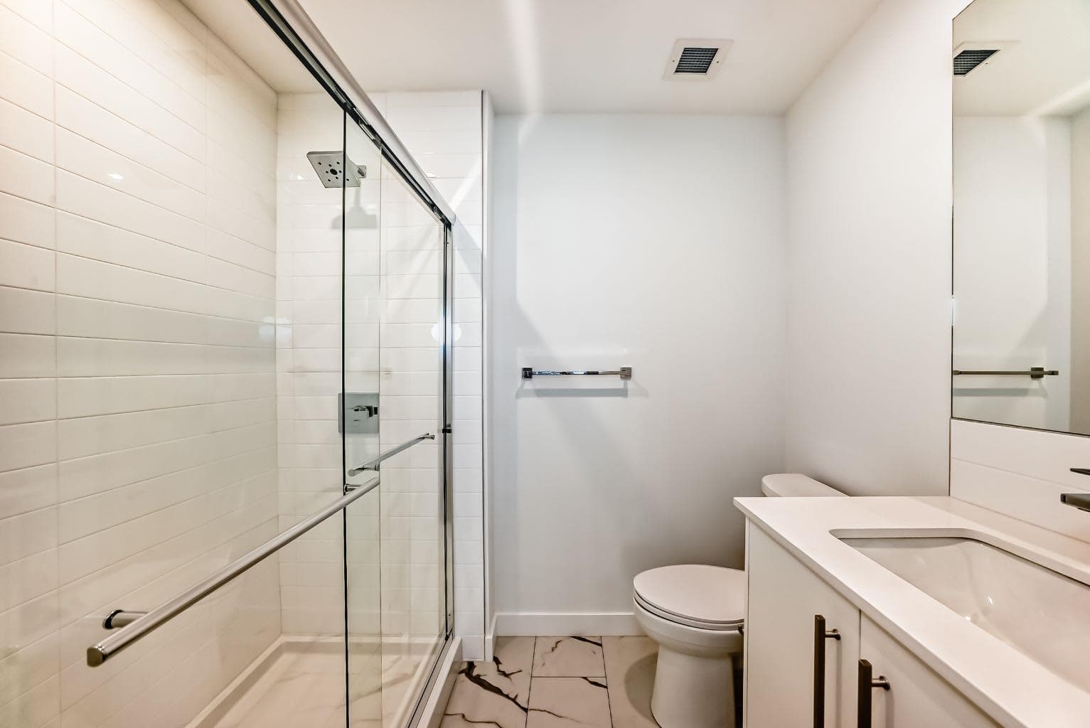 205, 8370 Broadcast Avenue SW