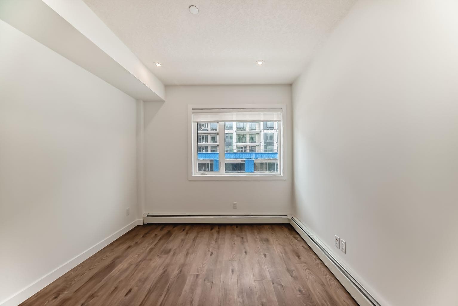 205, 8370 Broadcast Avenue SW