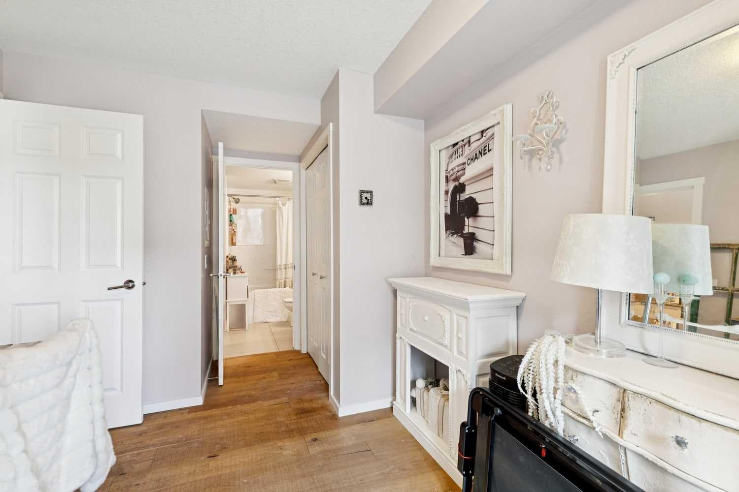 3110, 279 Copperpond Common SE