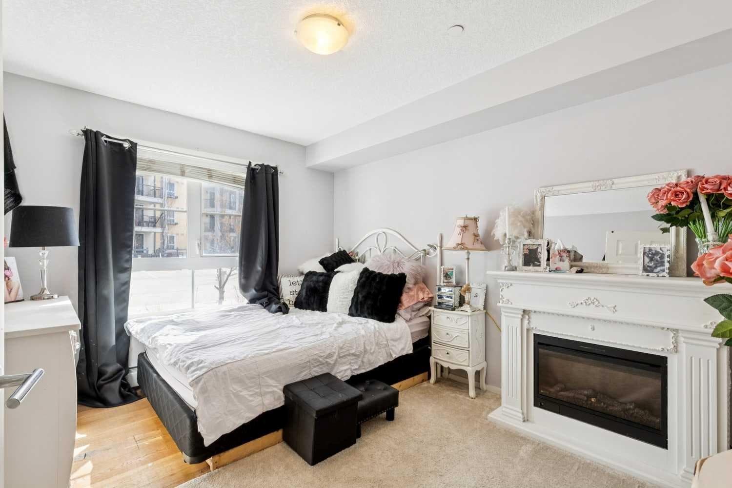 3110, 279 Copperpond Common SE