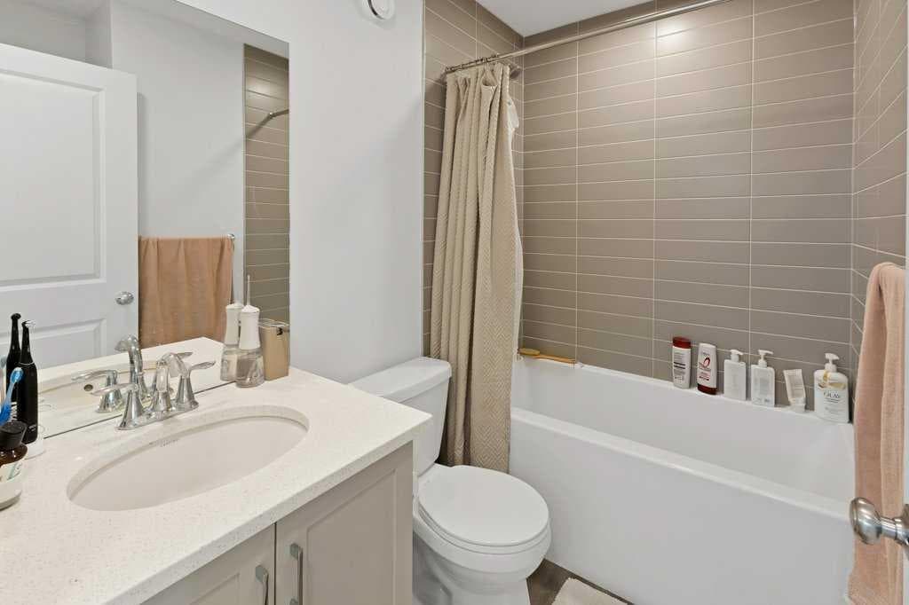 25 Savanna Manor NE