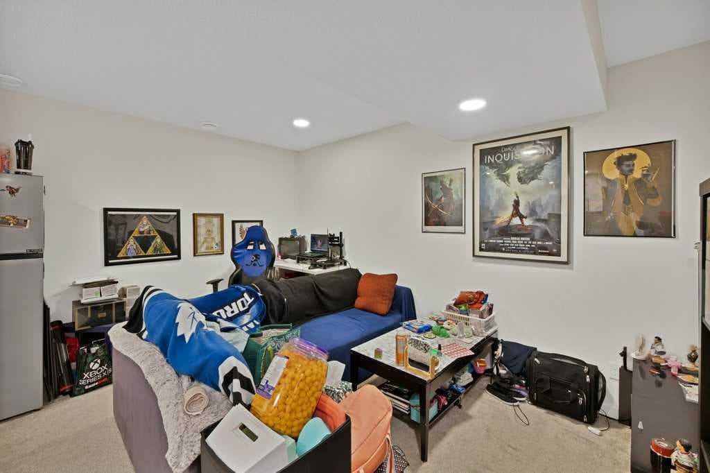 25 Savanna Manor NE