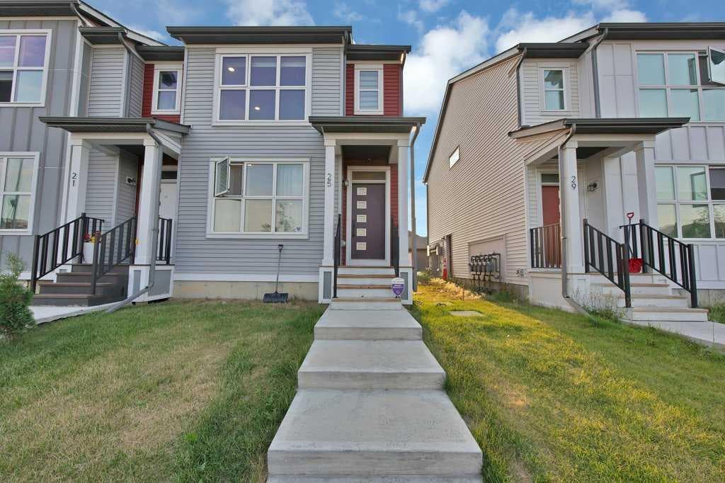 25 Savanna Manor NE