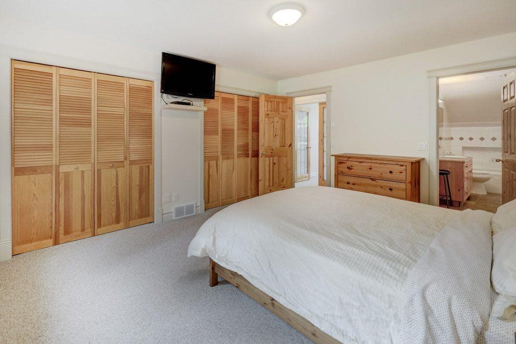 149, 200 Prospect Heights 