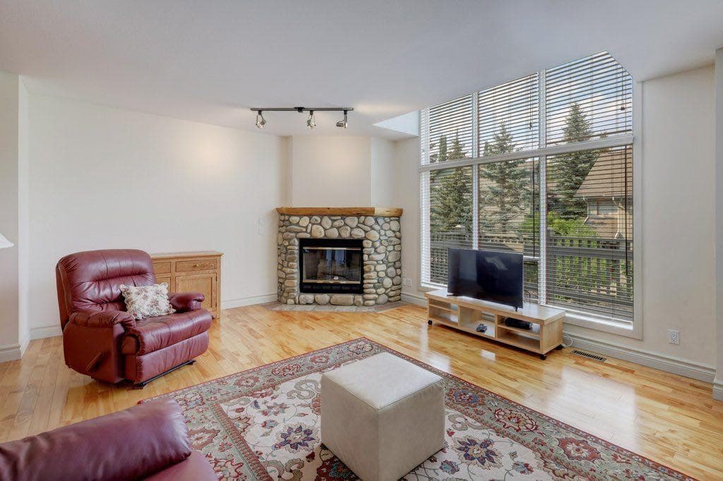 149, 200 Prospect Heights 