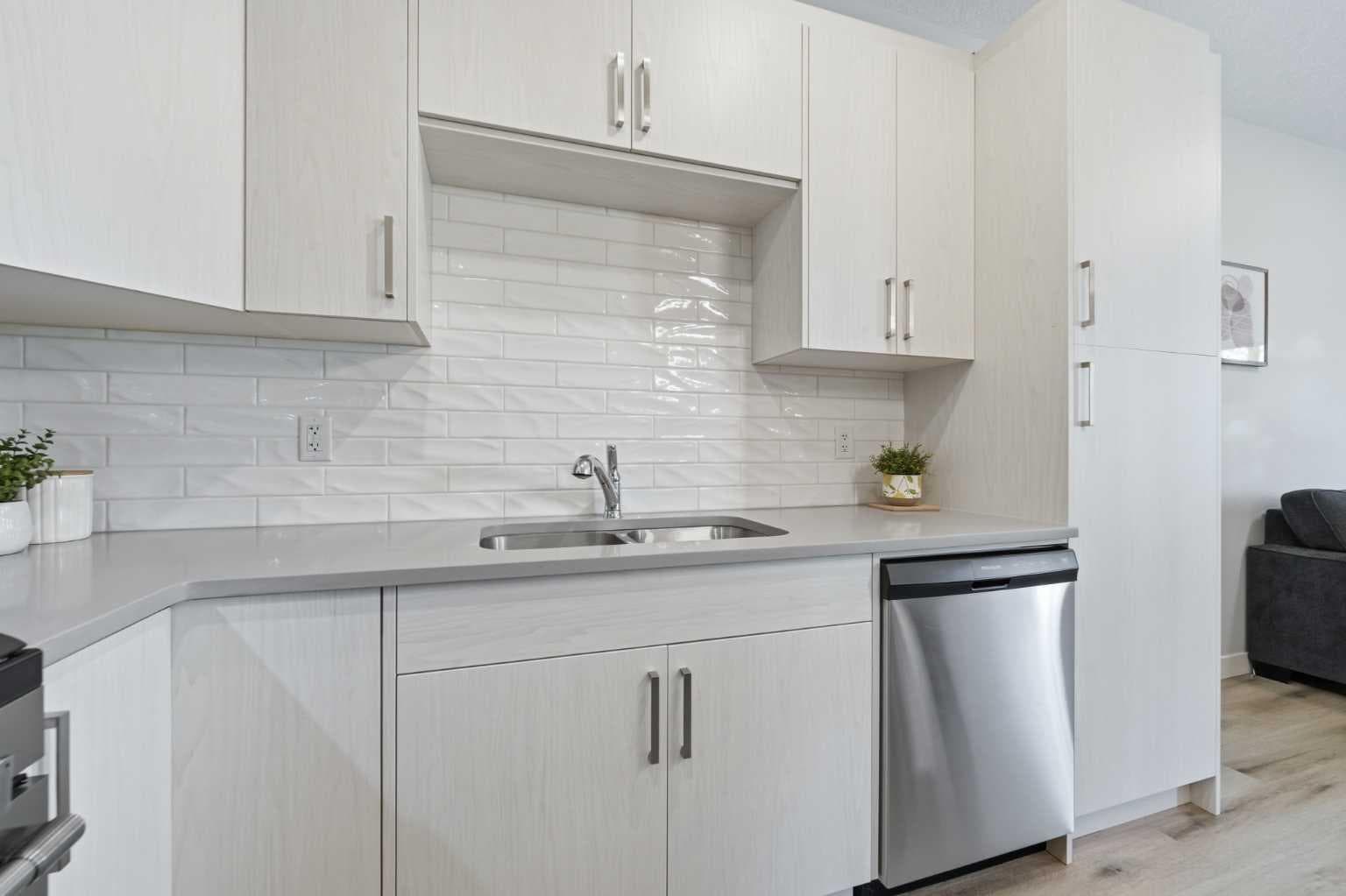 535 Canals Crossing SW
