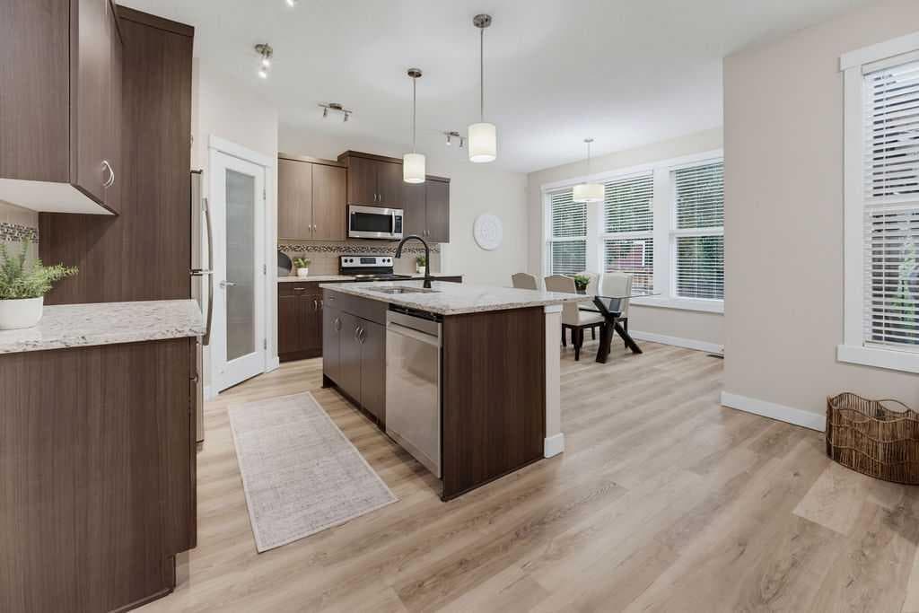 145 Sunset Manor 