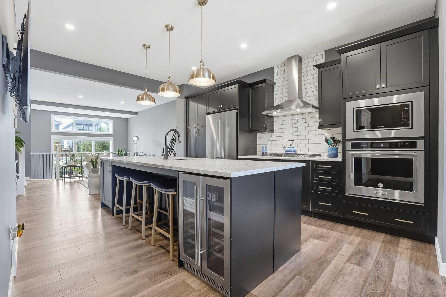 374 Masters Road SE