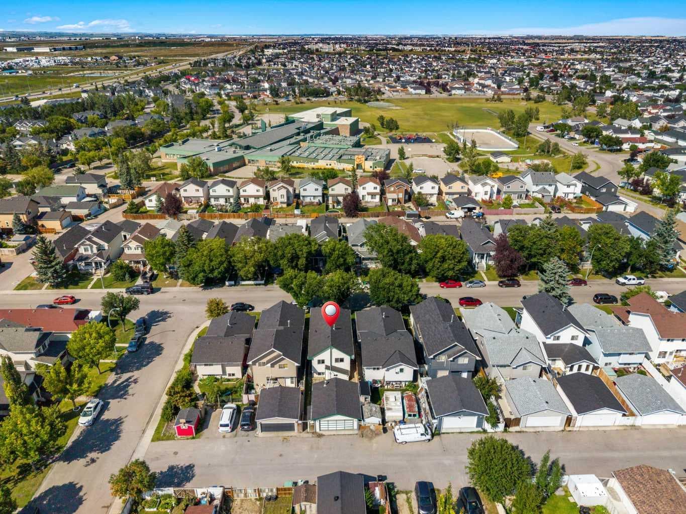 45 Martinridge Crescent NE