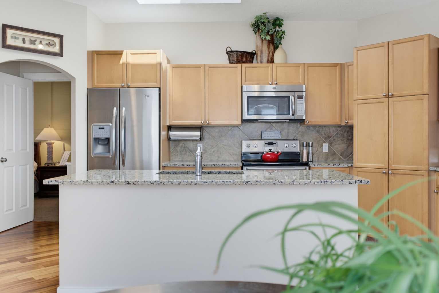 111 Invermere Close 