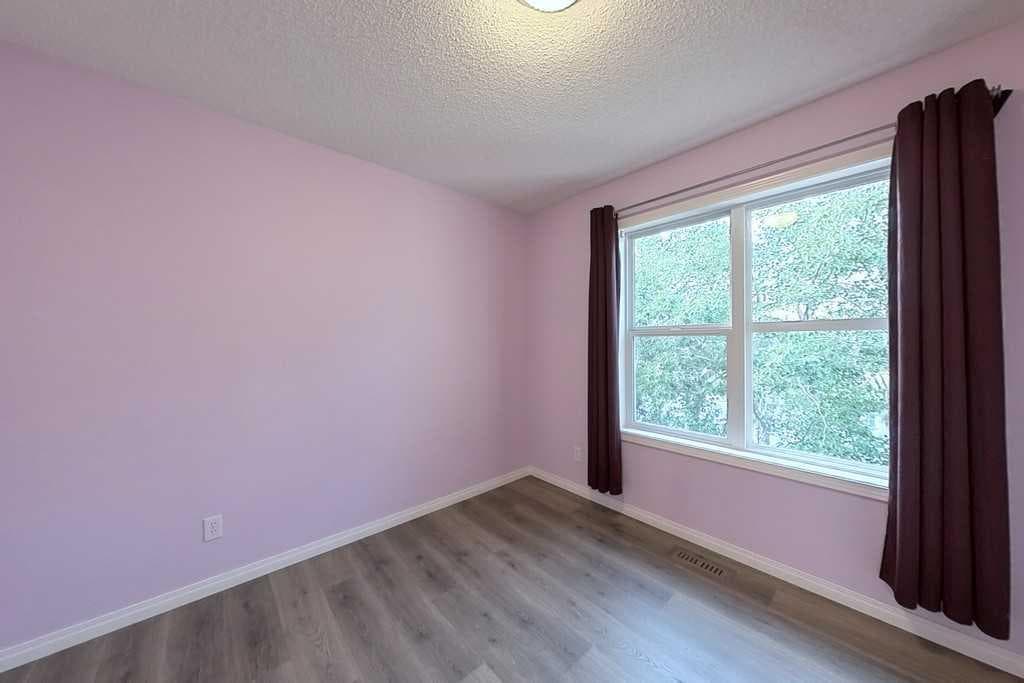 149 Rockborough Green NW