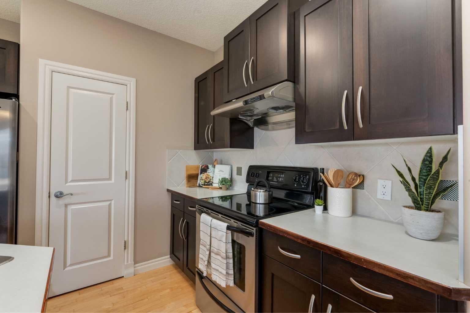357 Kincora Drive NW