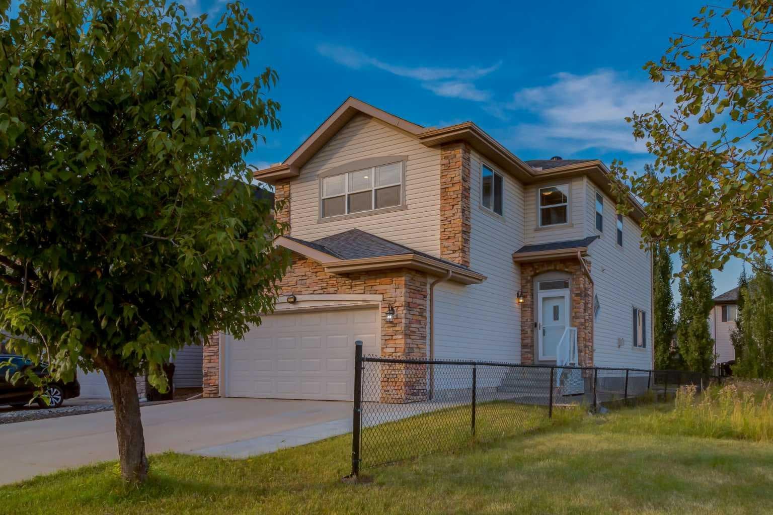 357 Kincora Drive NW