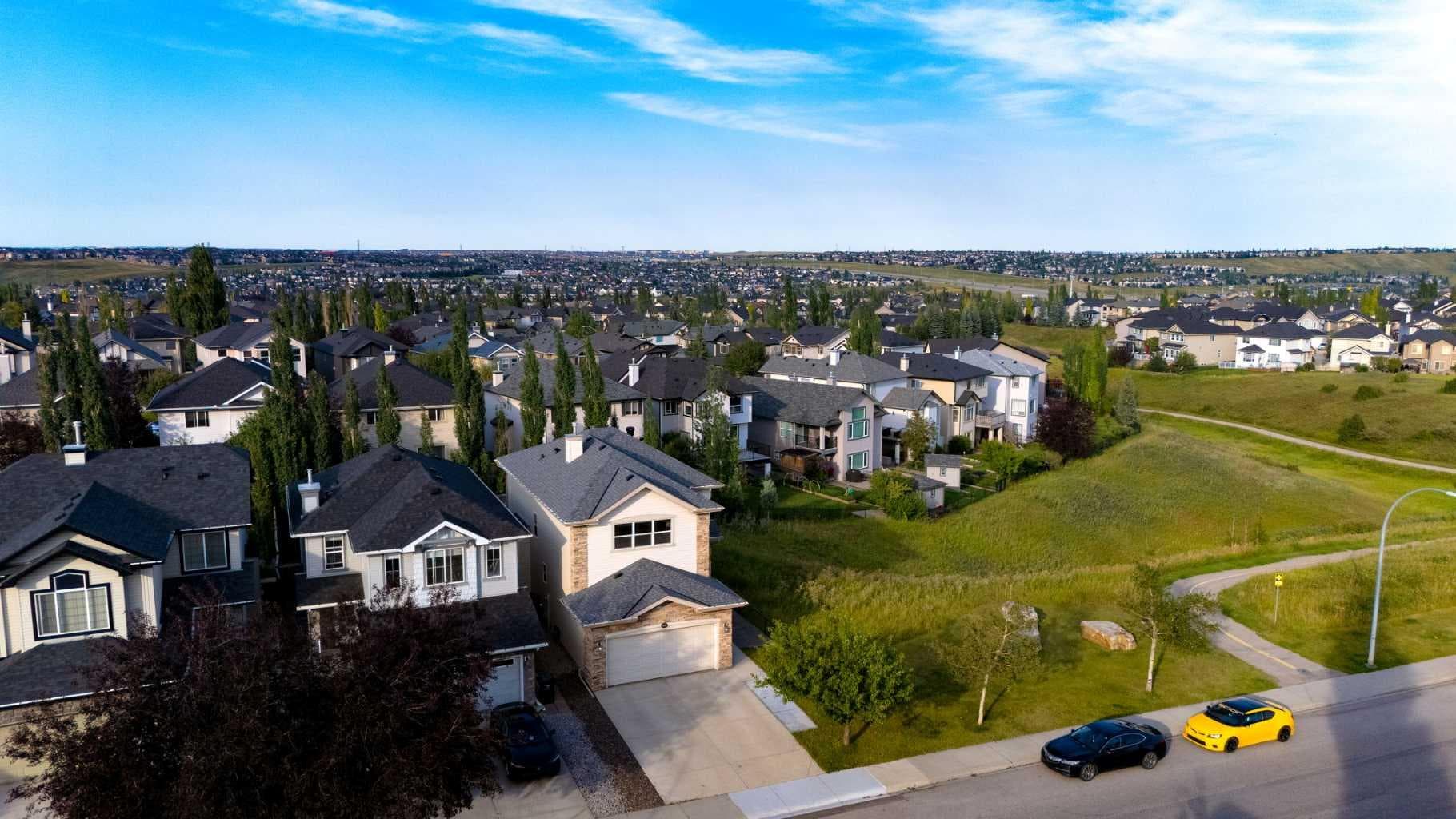 357 Kincora Drive NW