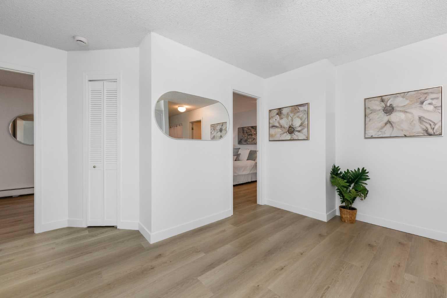 209, 1919 36 Street SW