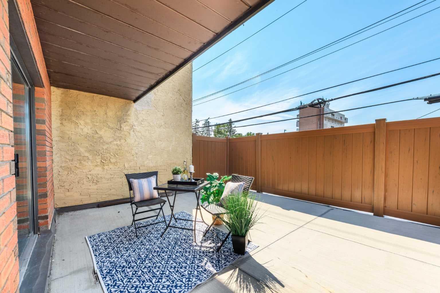 209, 1919 36 Street SW