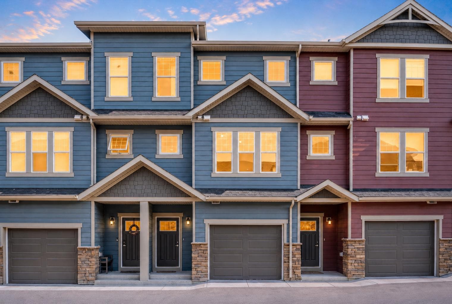 246 Cranbrook Square SE