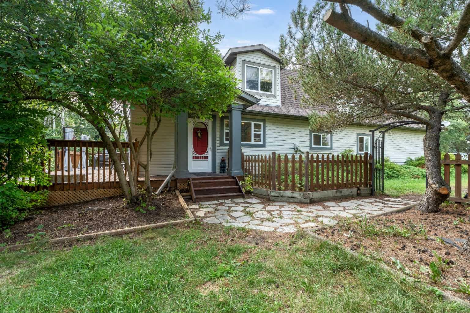 262267 Township Road 264  